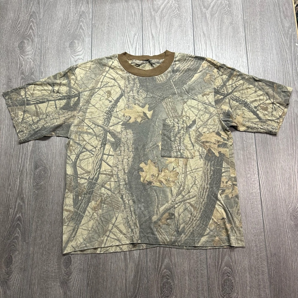 Vintage 80s Realtree Hardwoods Camo T-Shirt Mens Medium Single Stitch Pocket Tee